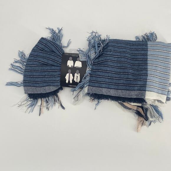 Twig & Arrow Blue Striped Blanket Scarf - New with Tags - Picture 1 of 5